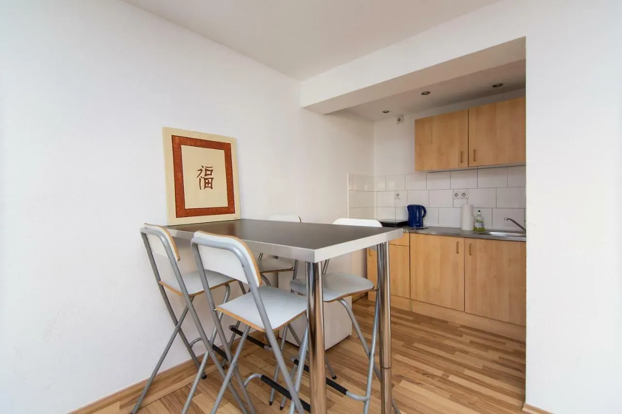 Oldtown Apartment Andreasstrasse 뒤셀도르프 0*,  독일